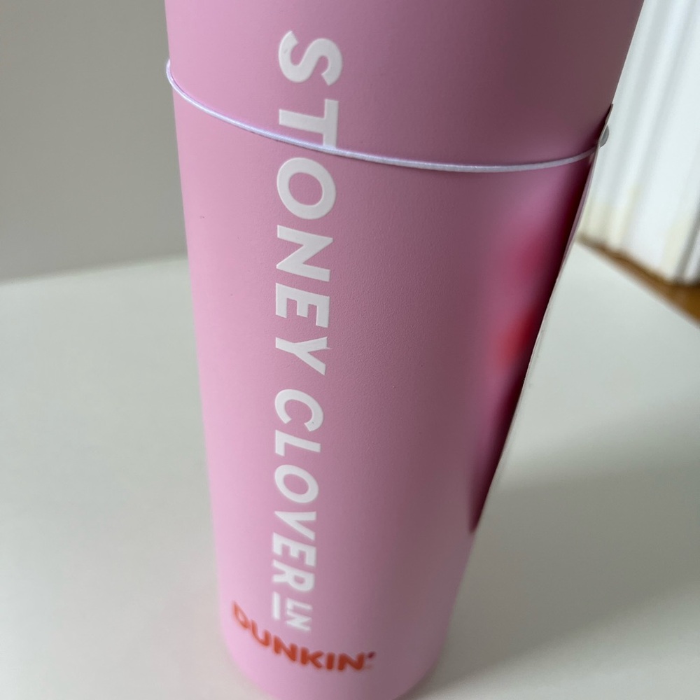 Dunkin’ x Stoney Clover Lane Summer Stainless Tumbler 22oz - Picture 4 of 5